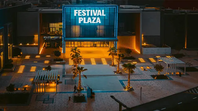 Festival Plaza