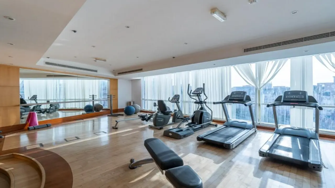 Fitness Centers in Discovery Gardens