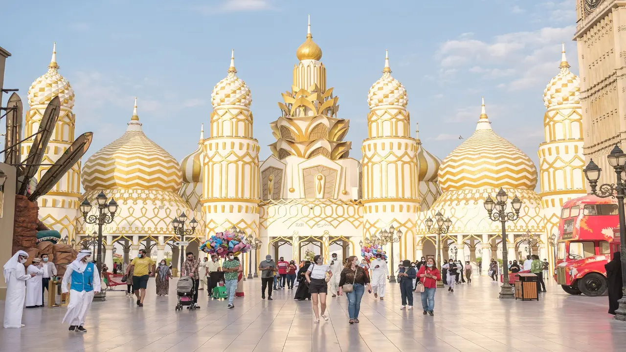 القرية العالمية