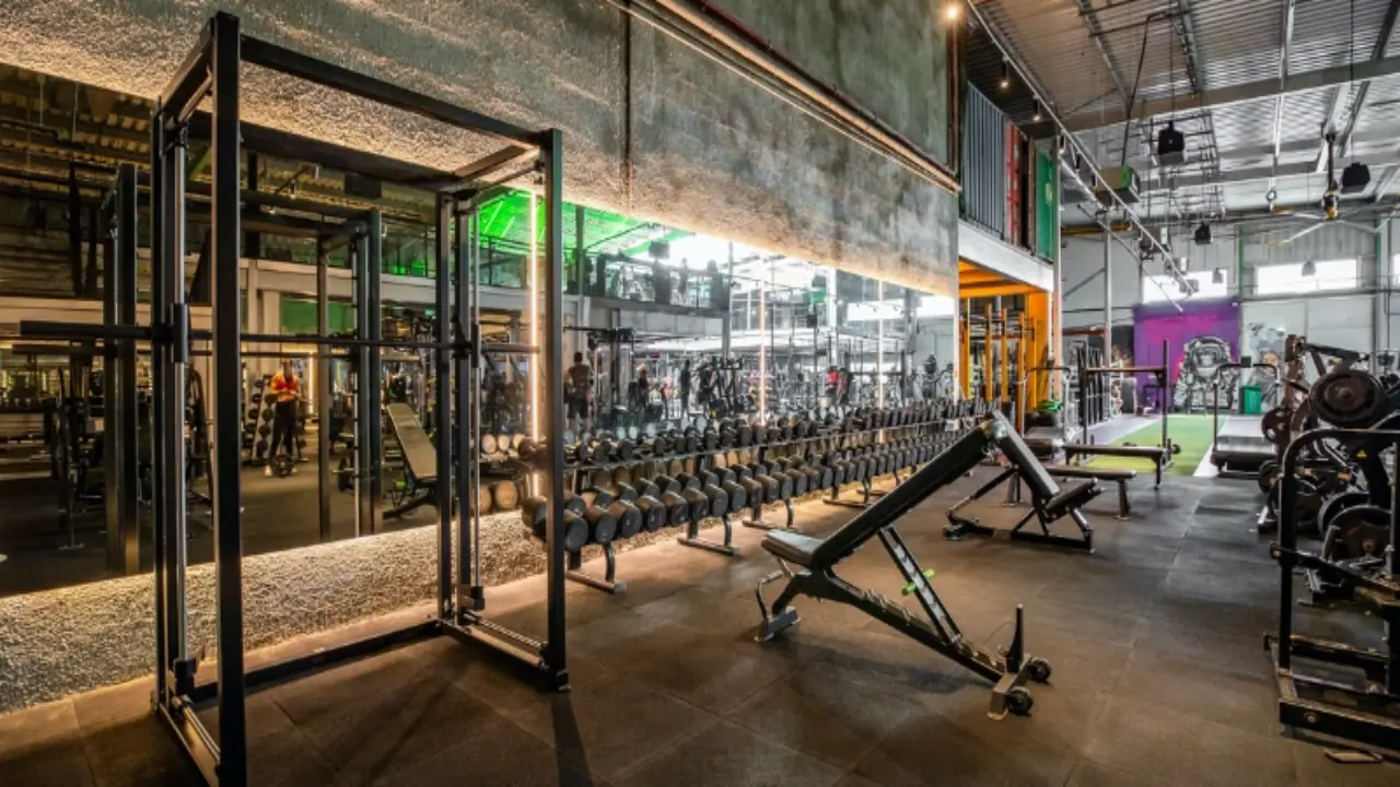 Тренажерные залы на острове Джумейра-Бей