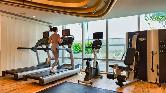 Gyms in JVC