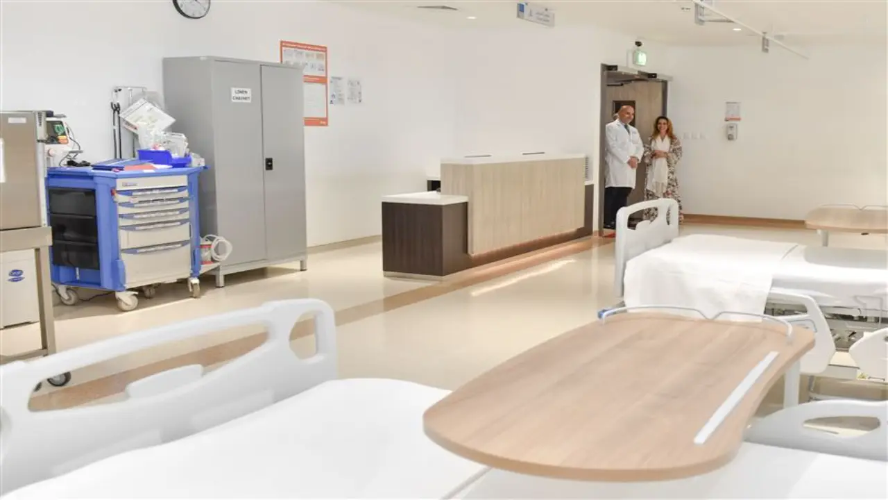 المستشفيات والعيادات