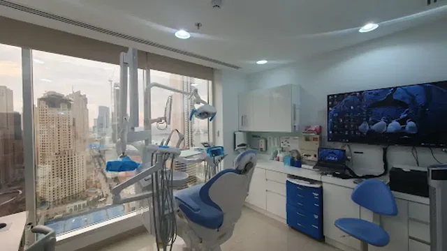 المستشفيات والعيادات في إميريتس ليفينج