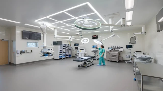 Hospitals and Clinics in Expo City