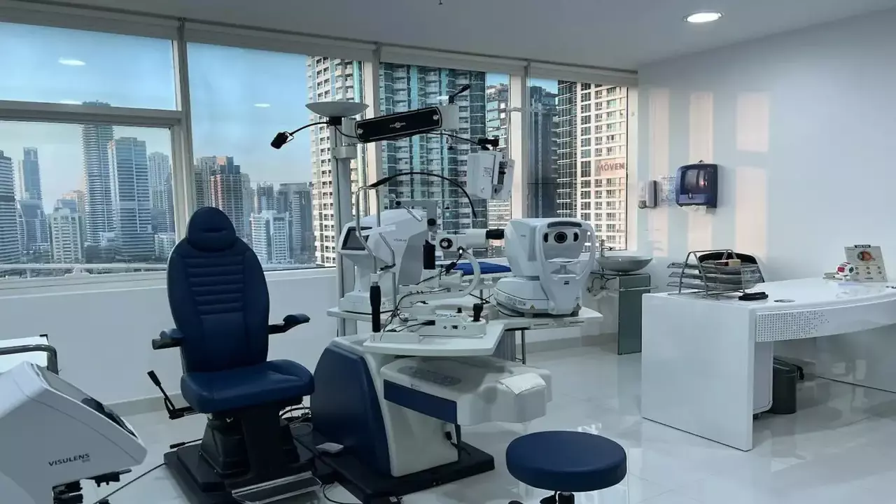 Больницы на острове Блууотерс