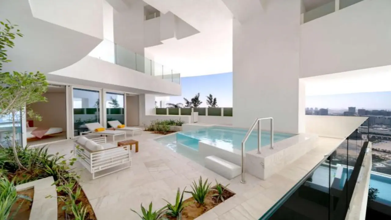 Отели Jumeirah Golf Estates