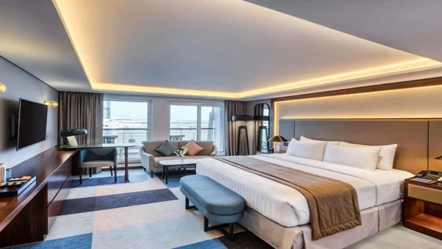 Hotels in Dubai Maritime City