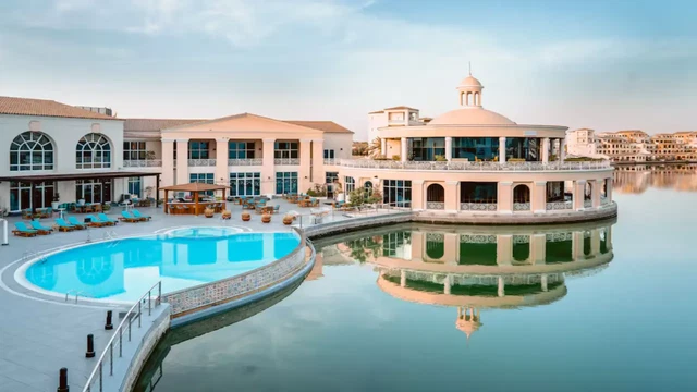 Hotels in Green Community