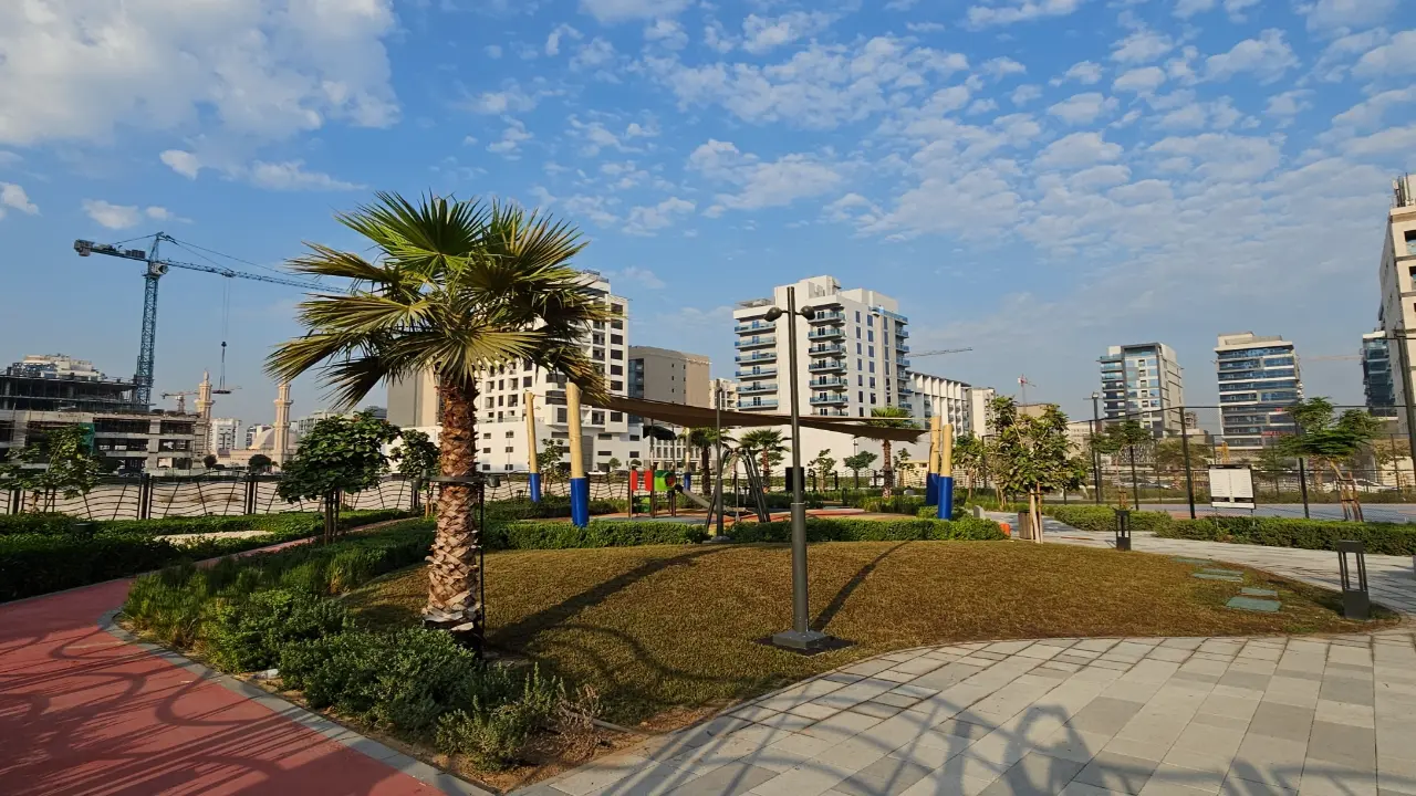  Jumeirah Garden City
