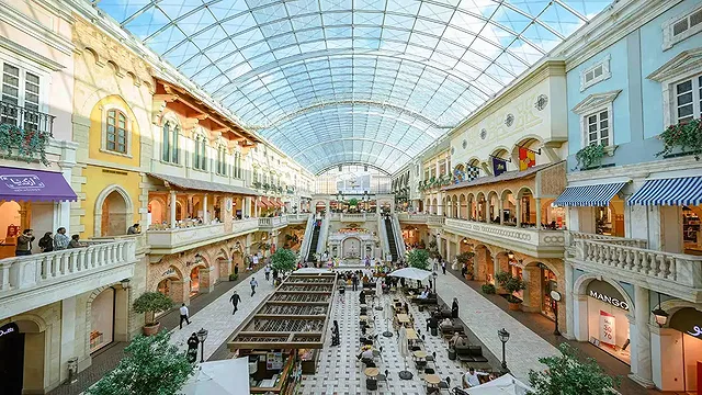 Mercato Shopping