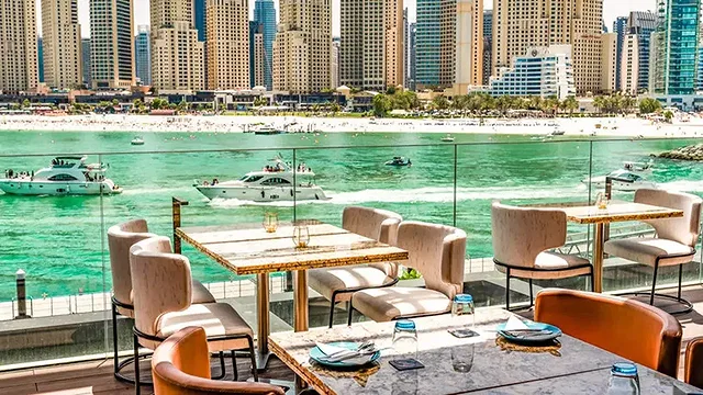 Restaurants in Bluewaters Island