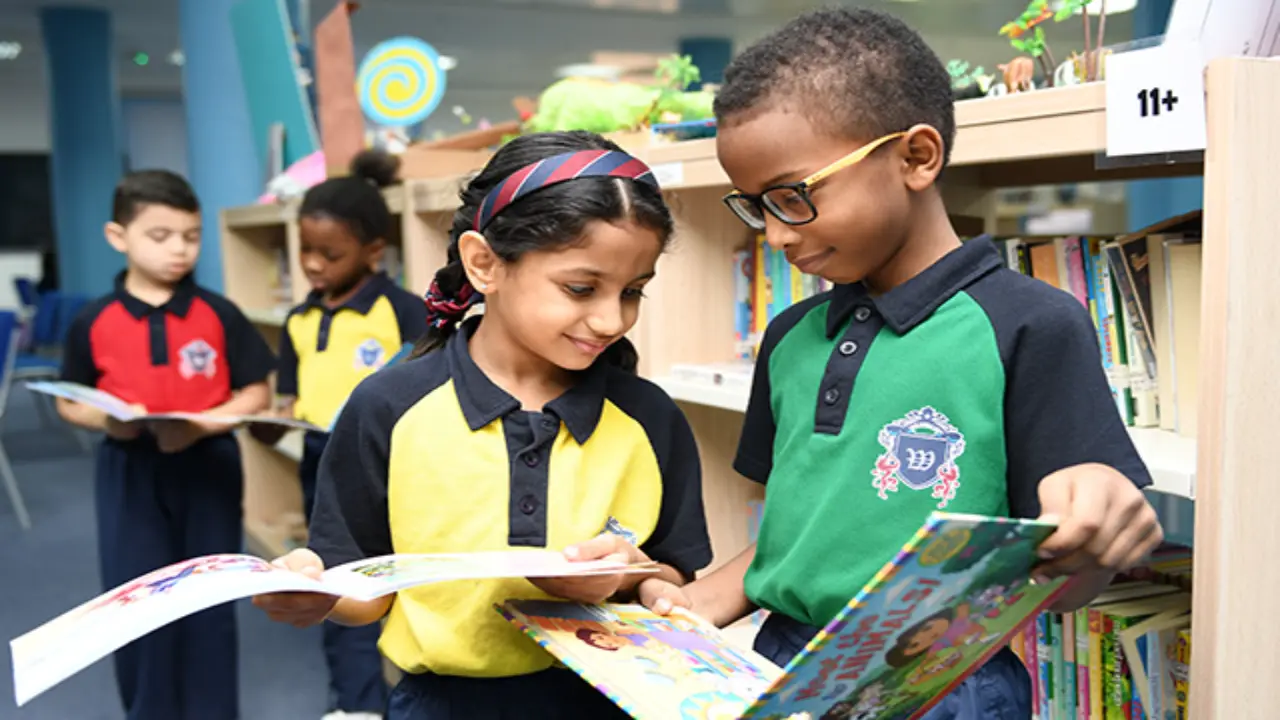 المدارس حول فيلانوفا