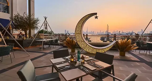 مطاعم خور دبي