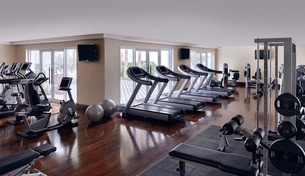 صالات رياضية في خور دبي