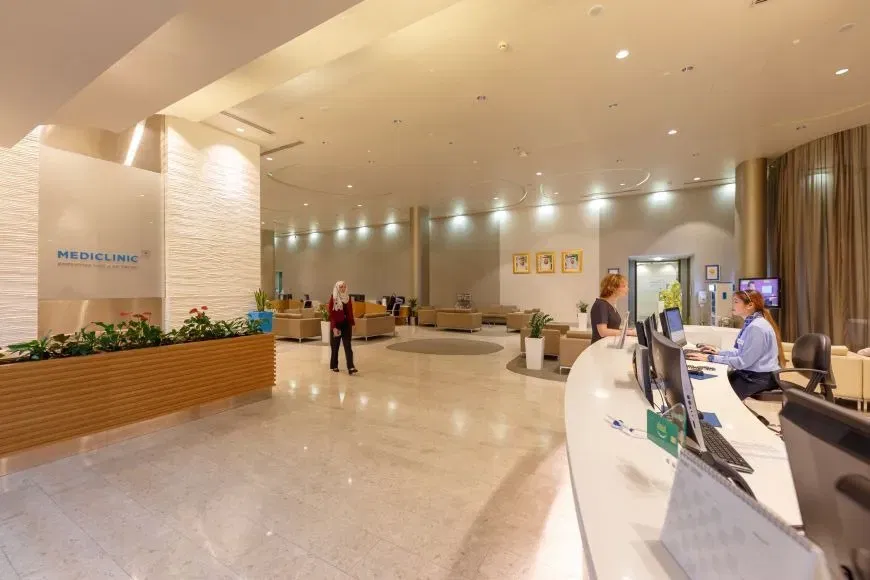 مستشفيات خور دبي