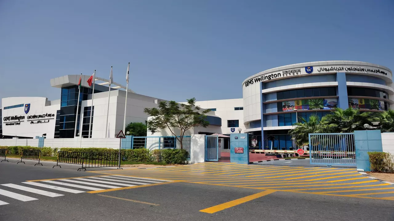 أكاديمية جيمس ويلينغتون