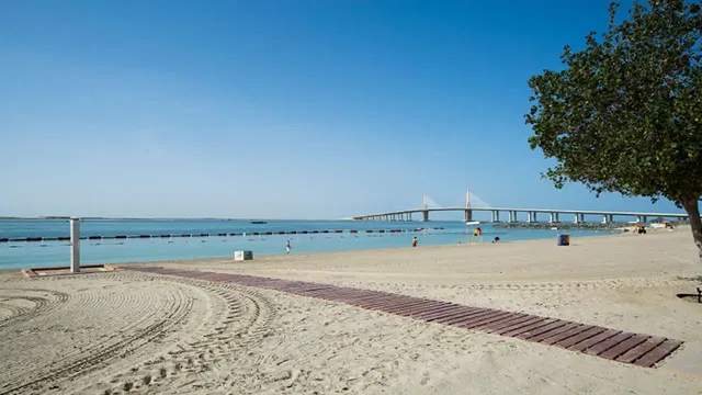 Al Bateen Beach