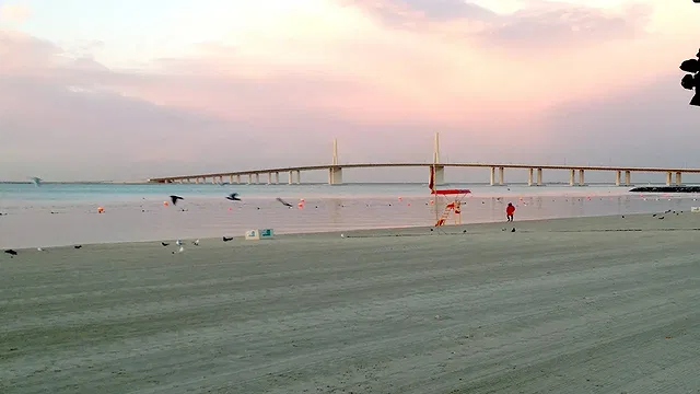 Al Bateen Beach