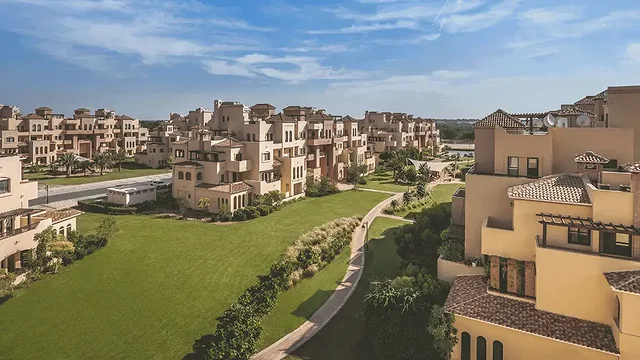 Cons of Living in Dubai