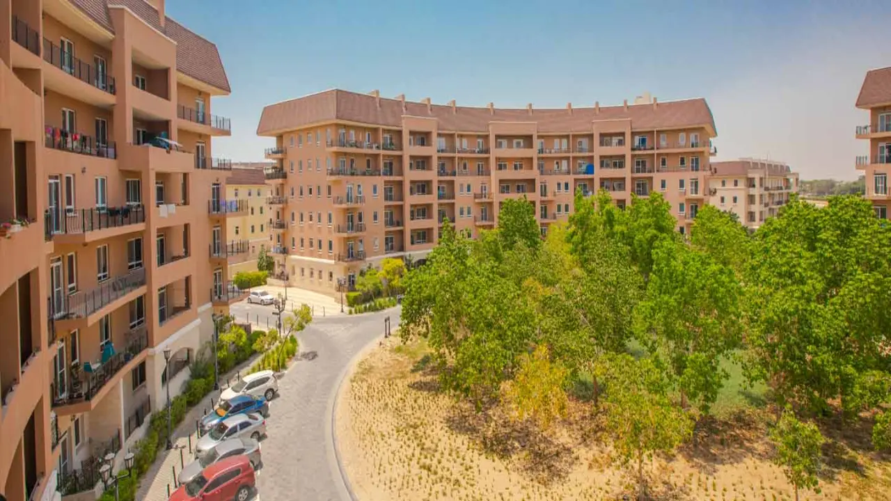 Cons of Living in Dubai Motor City