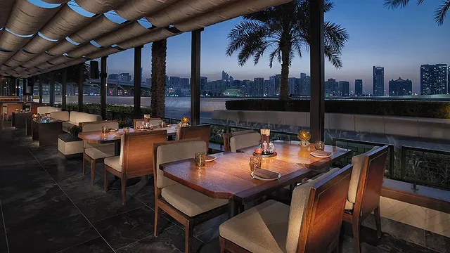 Dai Pai Dong (Rosewood Abu Dhabi)