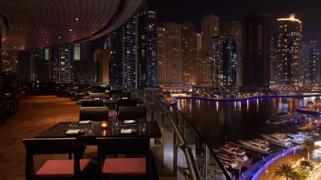 Dining at Dubai Marina Mall