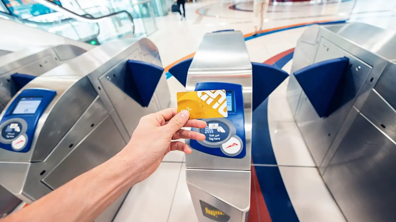 dubai metro nol card