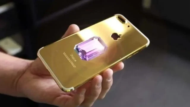 Falcon Supernova iPhone