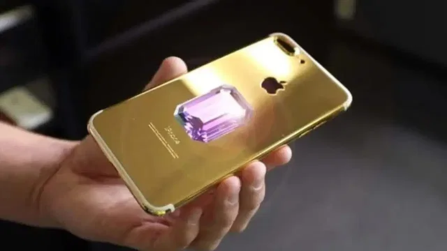 Falcon Supernova iPhone