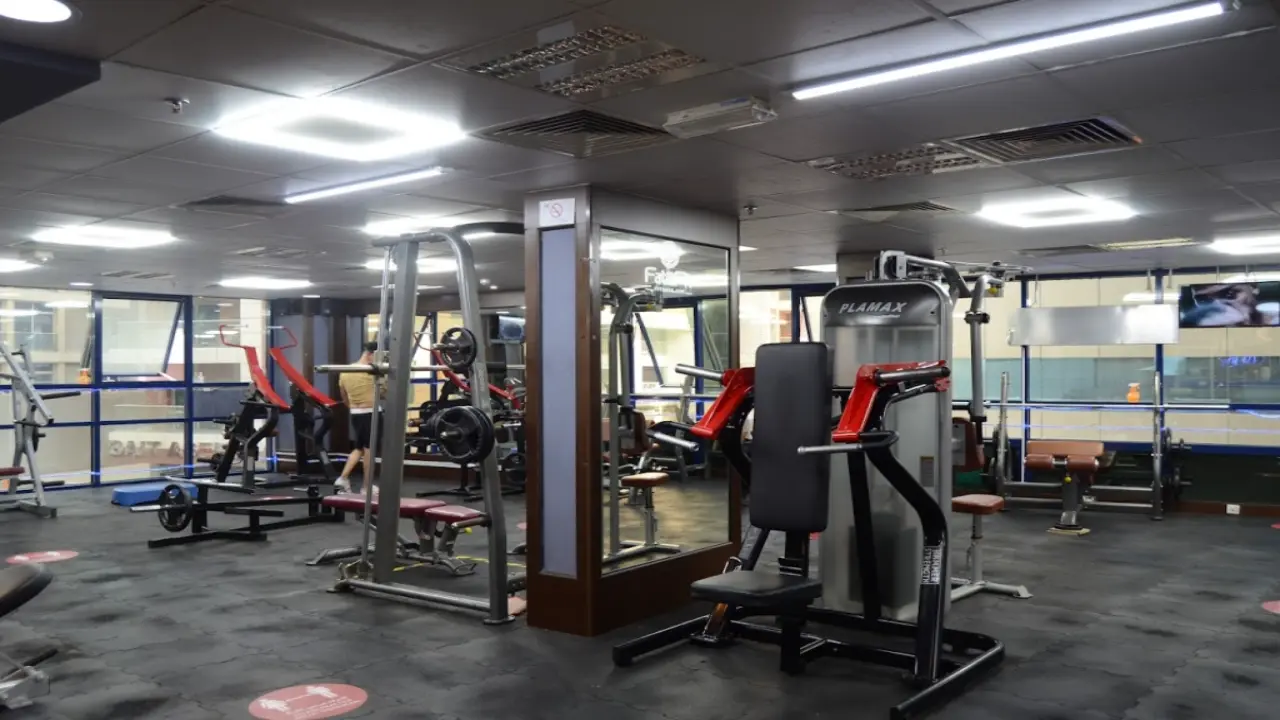 Фитнес-клуб Fat to Fit