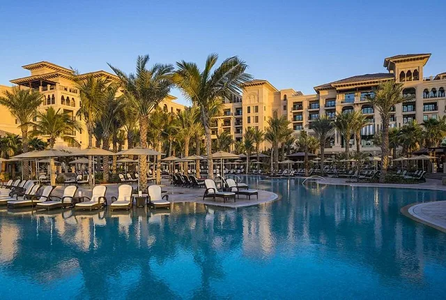 four seasons resort dubai