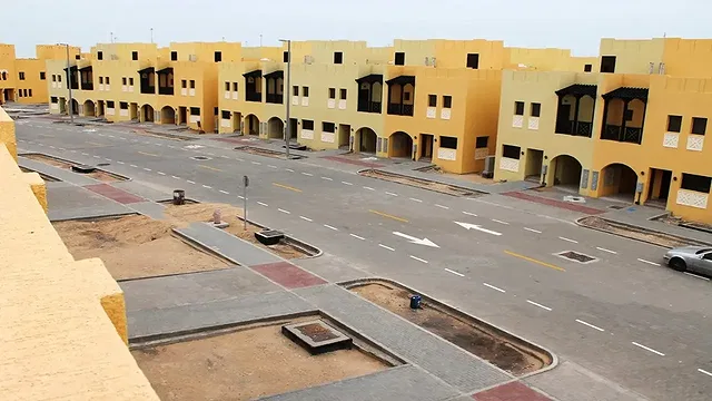 Hydra Village