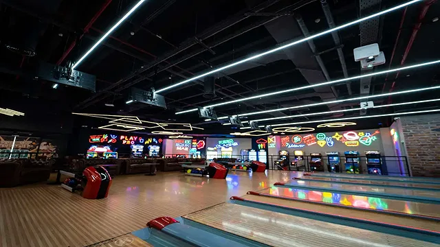 لينز إن جيمز