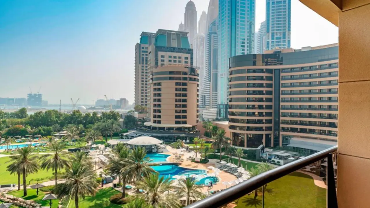 منتجع وسبا لو رويال ميريديان بيتش، دبي