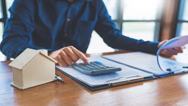 حاسبة زيادة الإيجار من مؤسسة التنظيم العقاري