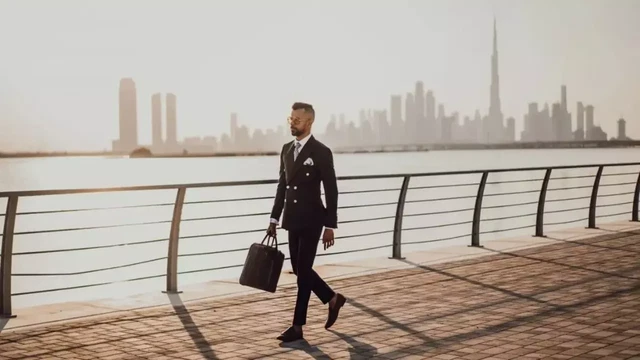 هل يُعدّ قطاع العقارات مهنةً جيدةً في دبي؟