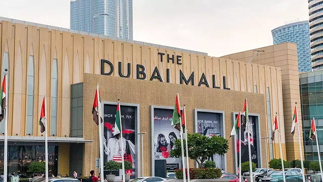 dubai mall - largest mall in the word