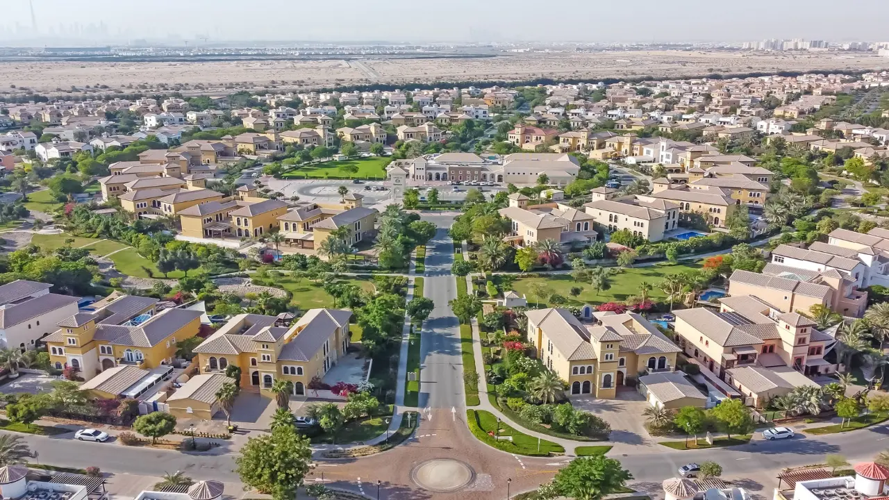 مجمع ذا فيلا