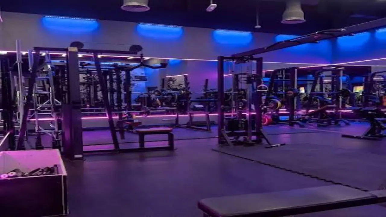 YR Body Transformation Studio, JVC
