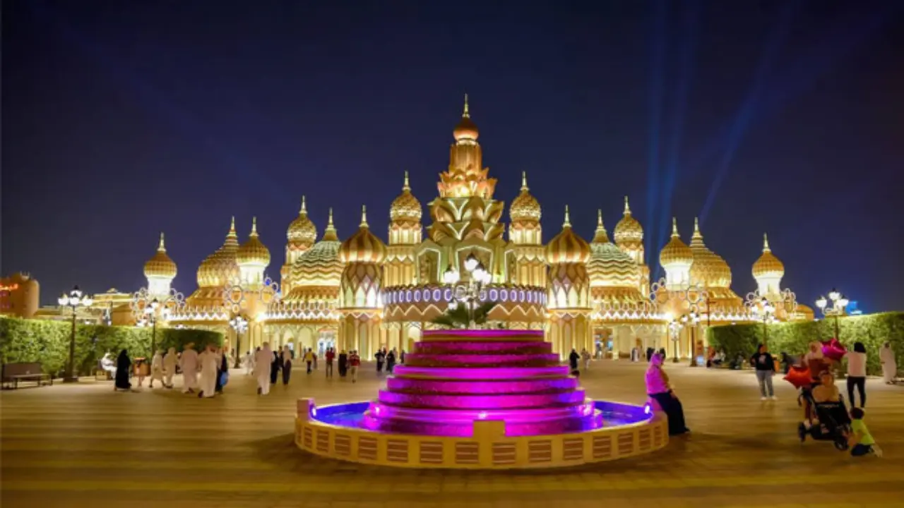 القرية العالمية