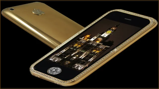 Goldstriker iPhone 3GS