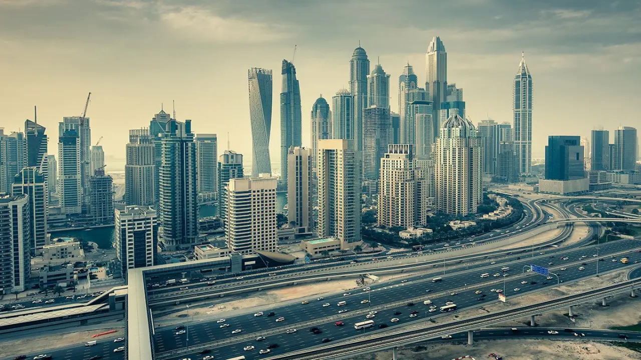 صندوق الإمارات ريت يحقق أداءً قوياً في الربع الأول من عام 2025