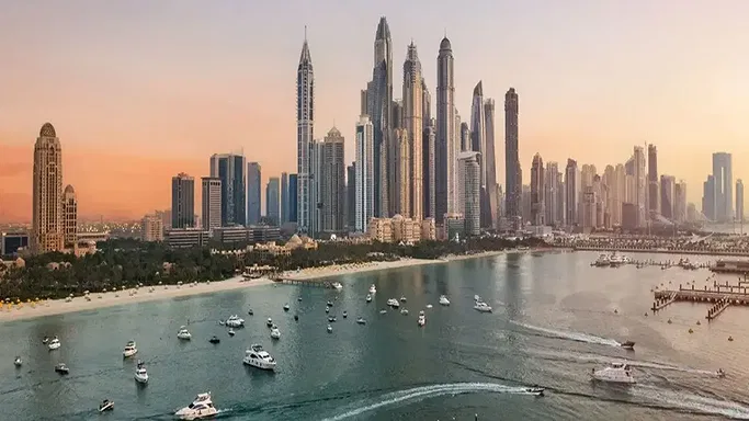 Pros and Cons of Living in Dubai