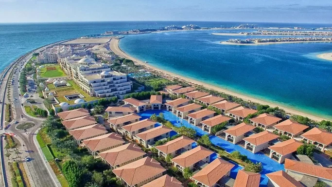 أفضل المجمعات السكنية المطلة على الواجهة البحرية في دبي