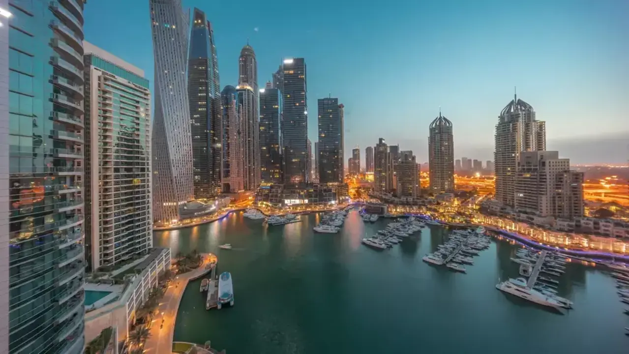 مطاعم دبي مارينا