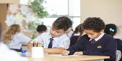 أفضل المدارس في البرشاء