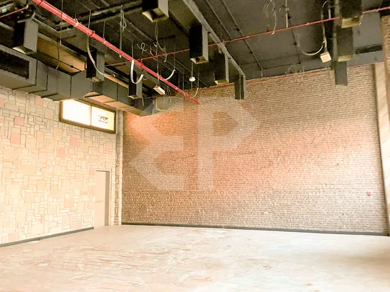 متجر مأكولات ومشروبات مع مقهى شيشة في مدينة دبي للاستوديوهات معرض 2