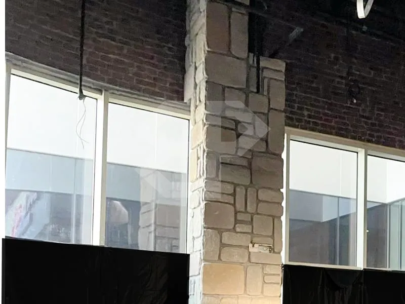 متجر مأكولات ومشروبات مع مقهى شيشة في مدينة دبي للاستوديوهات معرض 7