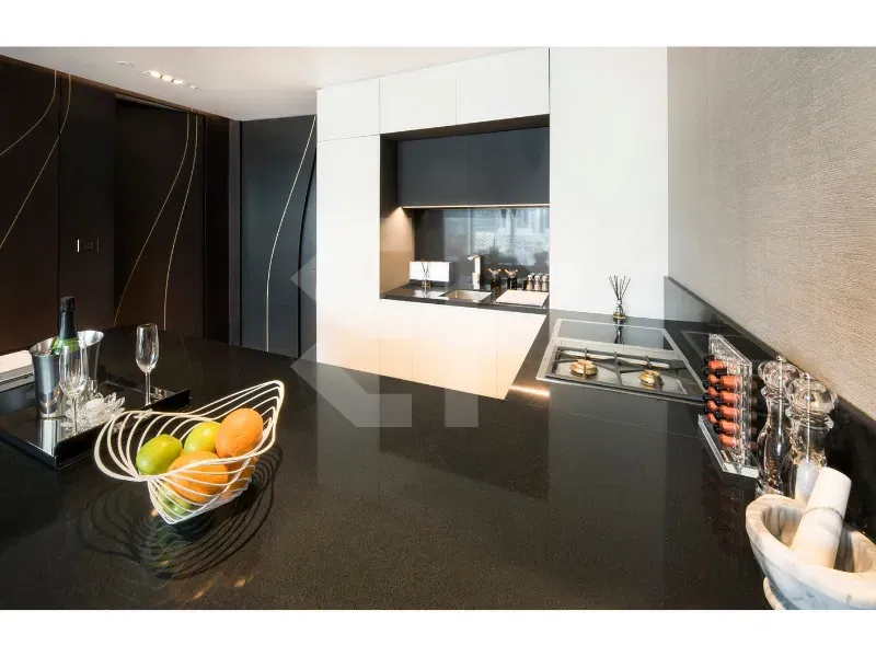 شقة حصرية مكونة من غرفتي نوم للبيع في الخليج التجاري معرض 21