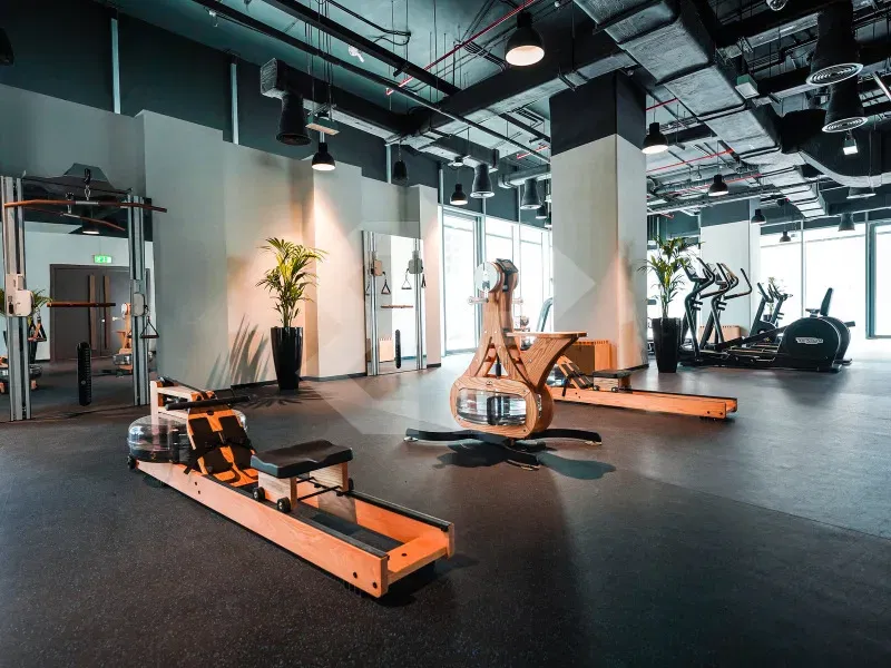 شقة حصرية مكونة من غرفتي نوم للبيع في الخليج التجاري معرض 11